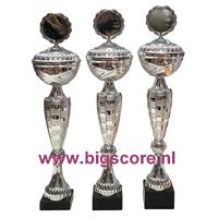 047: AUB 012 Beker Zilver