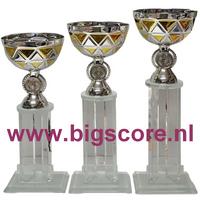 046: AUB 020 Beker Goud-Zilver