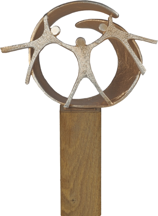 TRH734 Sculptuur Metaal op Hout 